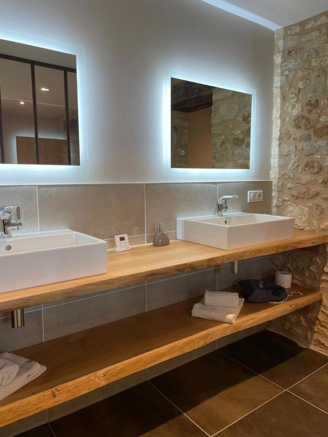 Hotel & Restaurant - Le Manoir Des Cedres - Piscine Chauffee Et Climatisation 胡菲涅克 外观 照片