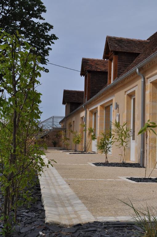 Hotel & Restaurant - Le Manoir Des Cedres - Piscine Chauffee Et Climatisation 胡菲涅克 外观 照片